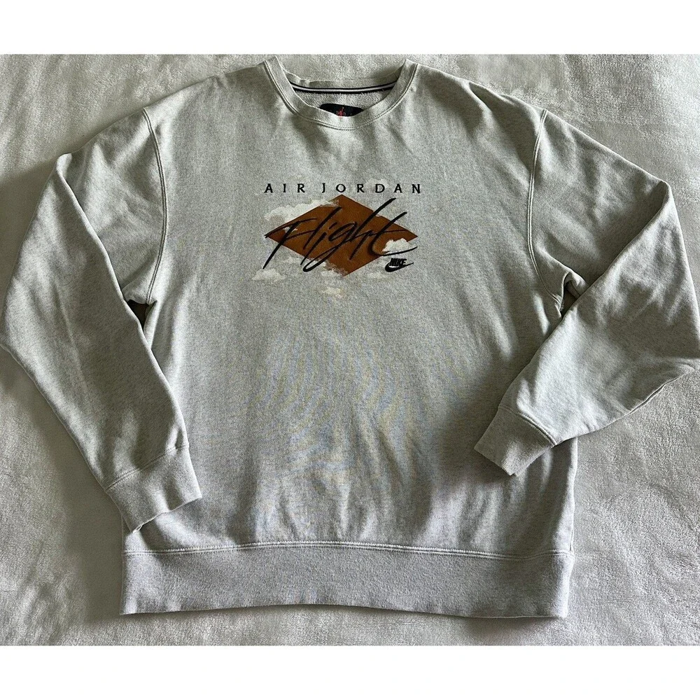 Air Jordan Jumpman Flight Fleece Crew Sweatshirt Oatmeal Grey DH9035-141 Size M